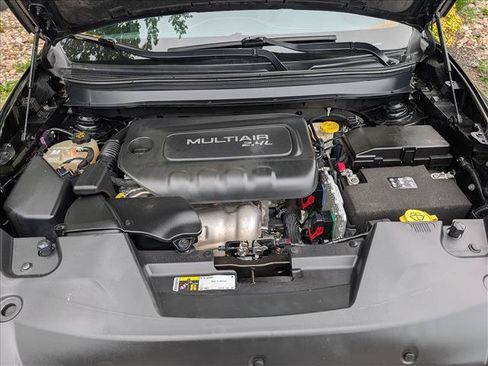 Used 2015 Jeep Cherokee Limited AWD/4WD image 11