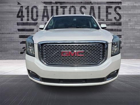 Used 2016 GMC Yukon Denali AWD/4WD image 5