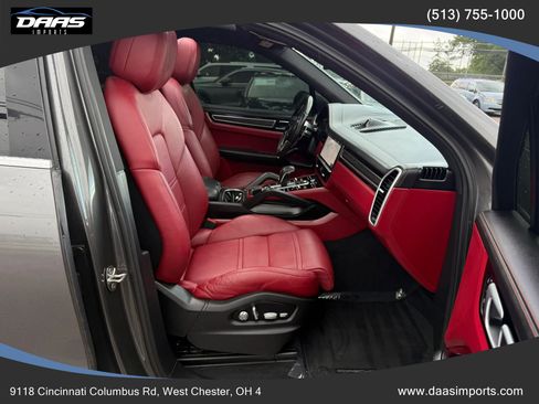 Used 2019 Porsche Cayenne AWD/4WD image 53