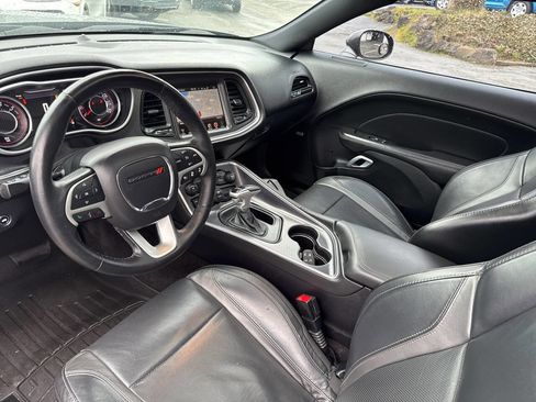 Used 2016 Dodge Challenger R/T Plus image 15