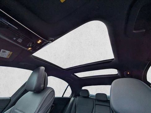 Used 2023 Mercedes-Benz C 300 4MATIC Sedan image 15