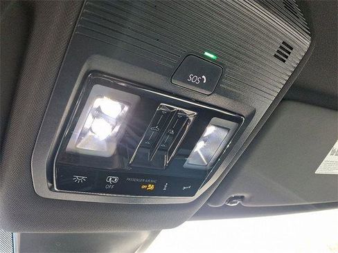 New 2026 Volkswagen Atlas Cross Sport SEL image 18