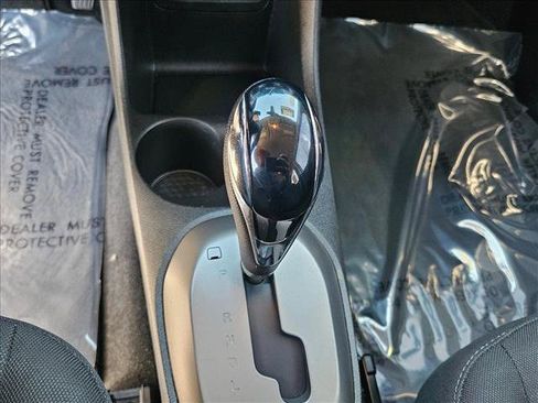 Used 2022 Chevrolet Spark LS FWD image 11