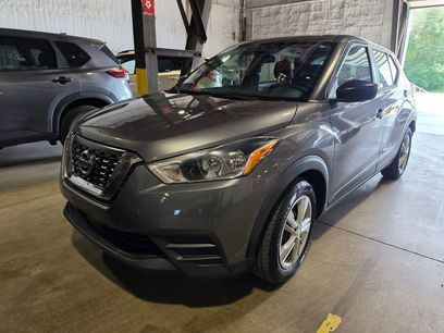 Used 2020 Nissan Kicks S