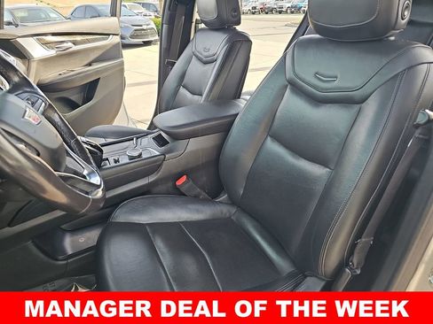 Used 2020 Cadillac XT6 Premium Luxury FWD image 26