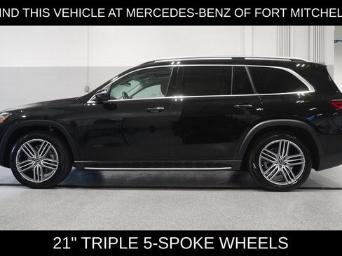 Used 2026 Mercedes-Benz GLS 450 4MATIC image 3