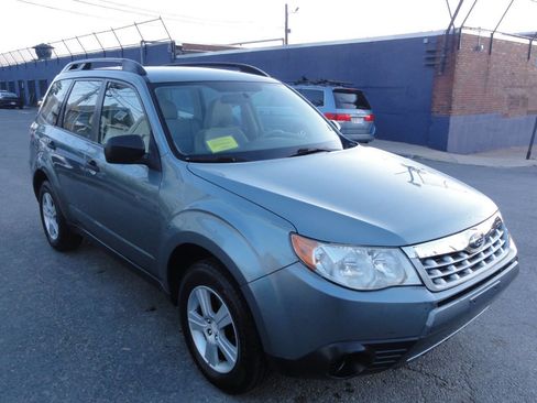 Used 2011 Subaru Forester 2.5X w/ Alloy Wheel Value Pkg AWD/4WD image 2