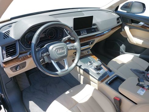 Used 2018 Audi Q5 2.0T Premium Plus w/ Premium Plus Package AWD/4WD image 5