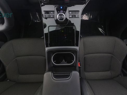 Used 2024 Toyota bZ4X XLE image 24