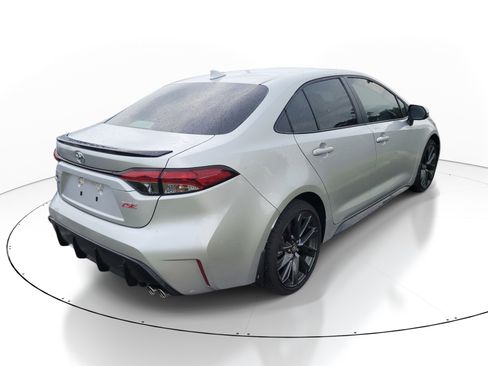Used 2025 Toyota Corolla XSE FWD image 7