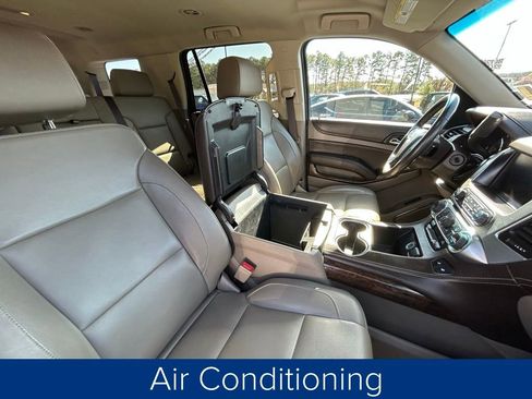 Used 2018 Chevrolet Tahoe LT image 28