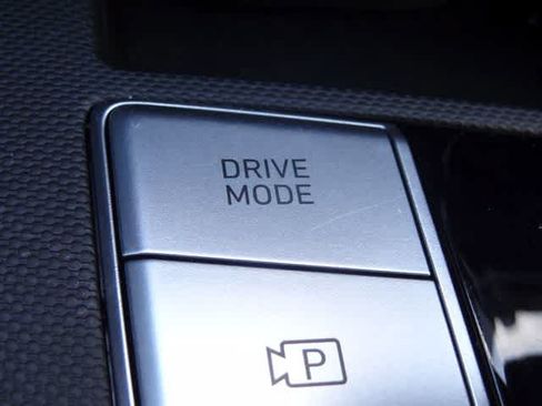 Used 2024 Hyundai Elantra SEL w/ Convenience Package FWD image 45