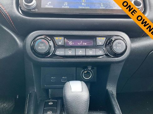 Used 2024 Nissan Kicks SR w/ SR Premium Package image 31