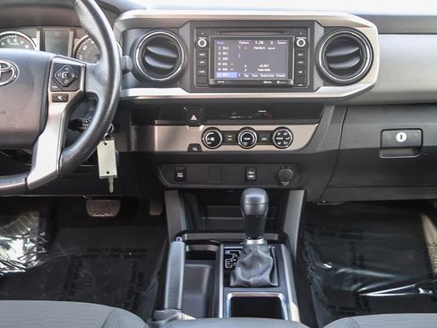 Used 2017 Toyota Tacoma SR5 w/ Tow Package image 13