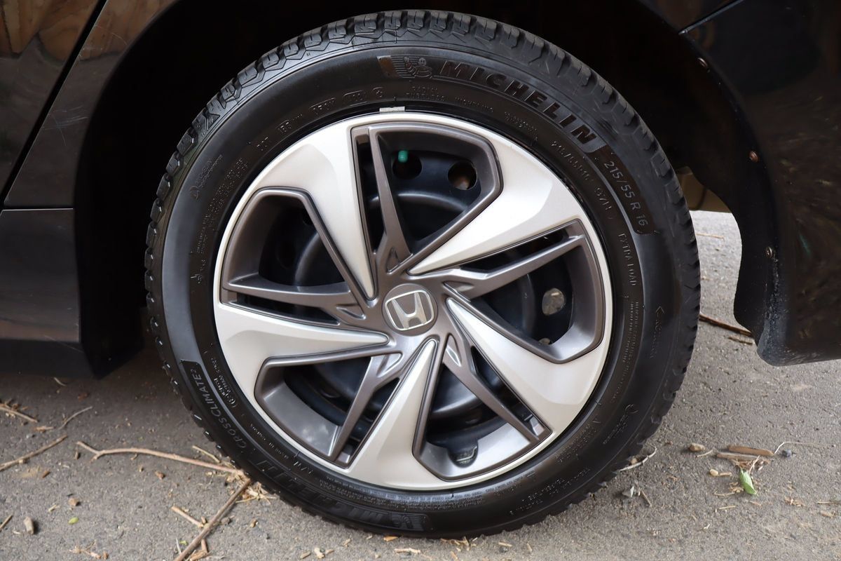 Used 2020 Honda Civic LX image 42