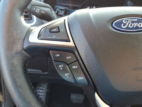 Used 2023 Ford Edge SEL w/ Convenience Package image 13