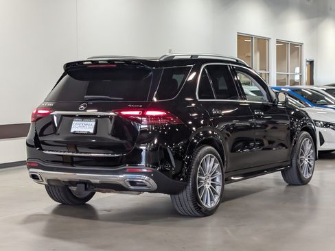 Used 2024 Mercedes-Benz GLE 350 4MATIC image 7