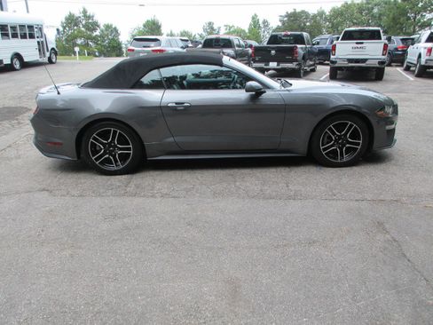 Used 2021 Ford Mustang Premium RWD image 6