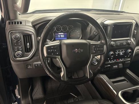 Used 2020 Chevrolet Silverado 1500 LT Trail Boss image 14