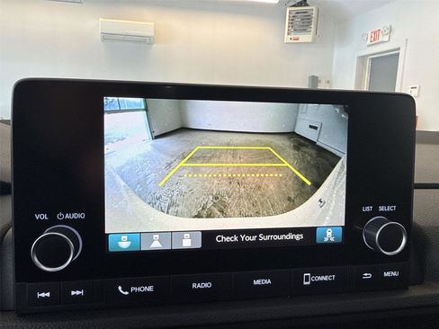 Used 2024 Honda CR-V EX image 23