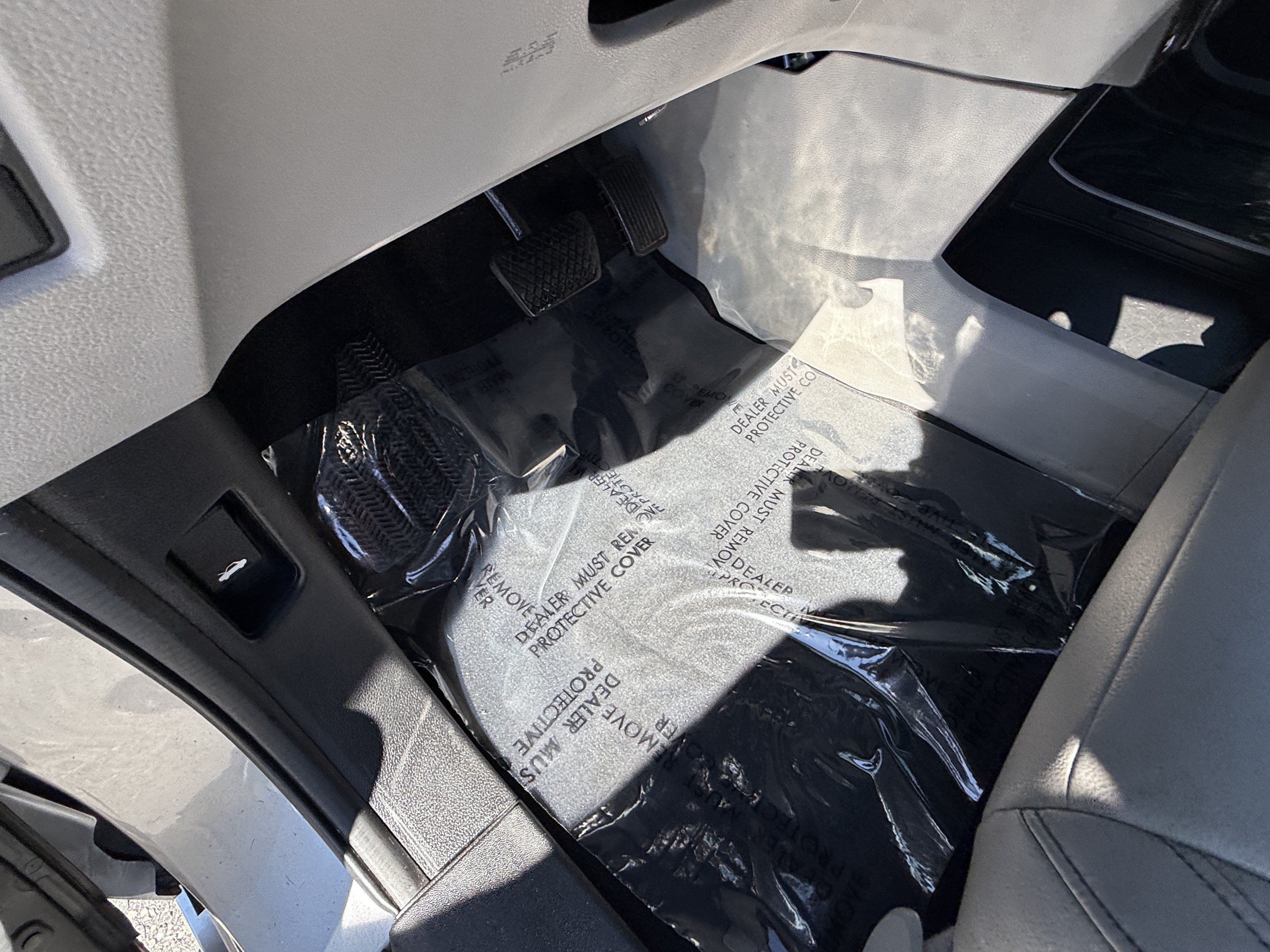 Certified 2024 Honda Odyssey Touring image 17