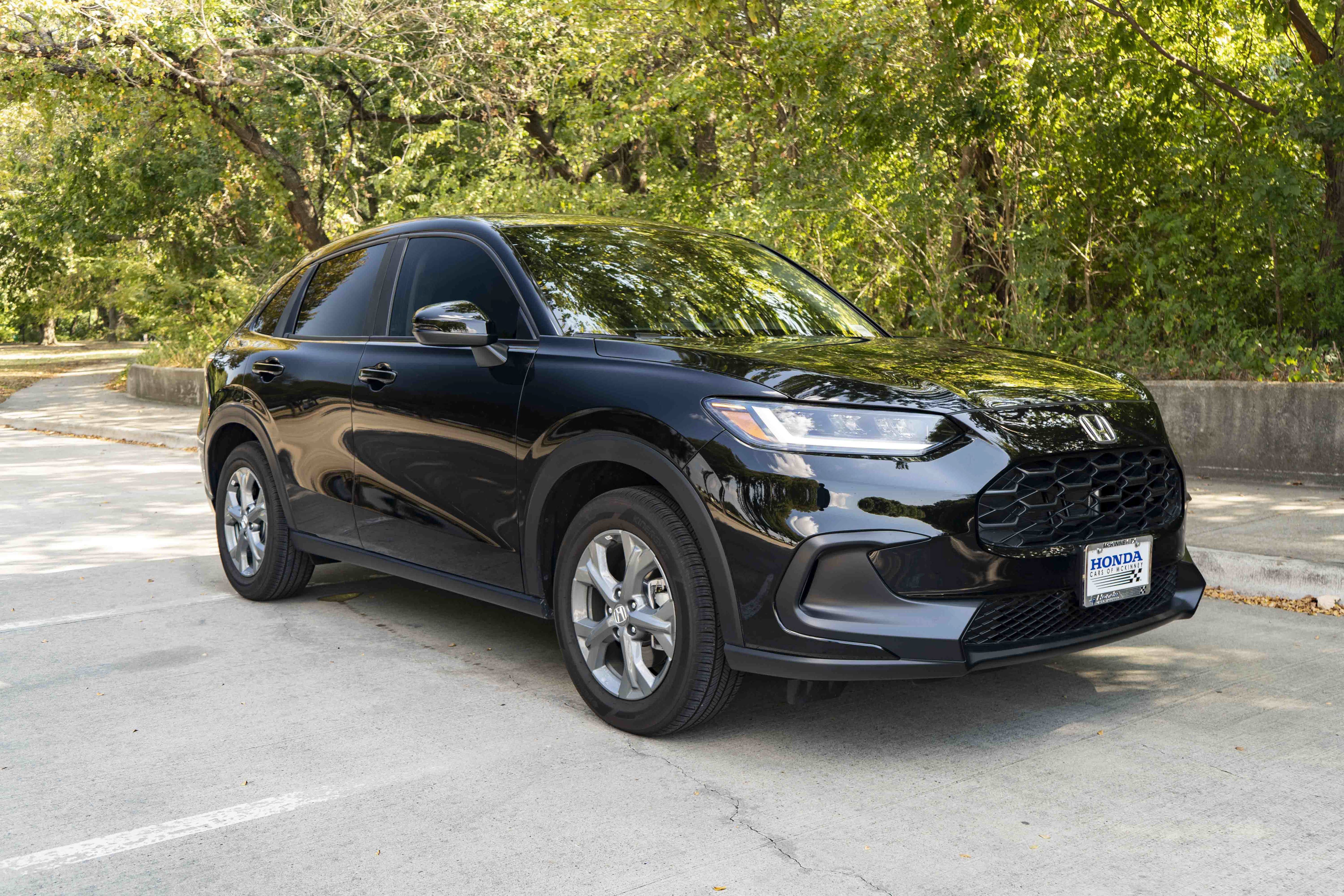 Used 2027 Honda HR-V LX image 2