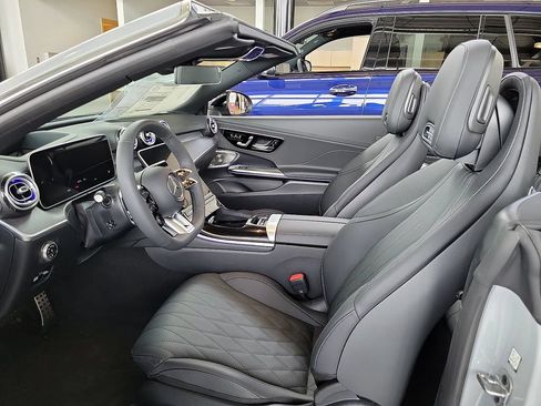 Used 2026 Mercedes-Benz CLE 53 AMG 4MATIC Cabriolet image 8