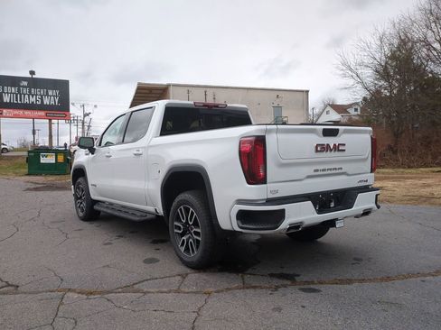 New 2026 GMC Sierra 1500 AT4 w/ AT4 Premium Package image 7