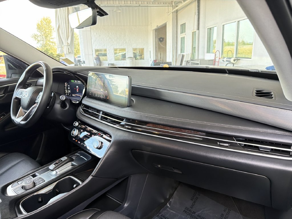 Used 2025 INFINITI QX60 Luxe AWD/4WD image 29