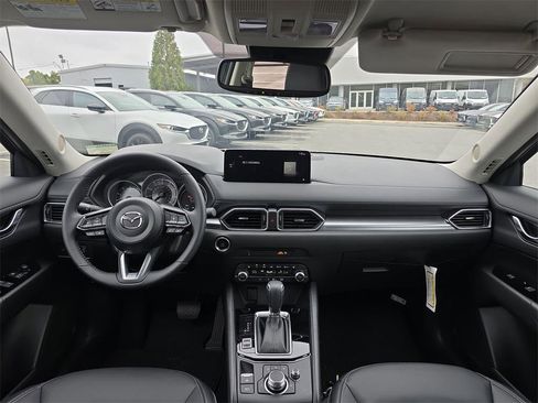 New 2025 MAZDA CX-5 AWD 2.5 S w/ Preferred Package image 11