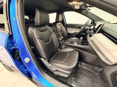 Used 2024 Jeep Compass Limited image 26