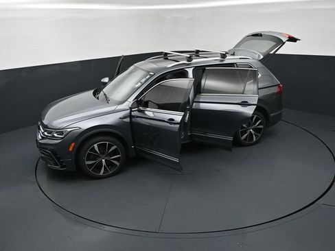 Used 2022 Volkswagen Tiguan SEL R-Line AWD/4WD image 26