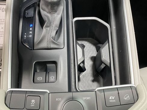 Certified 2025 Toyota Grand Highlander AWD Hybrid image 34