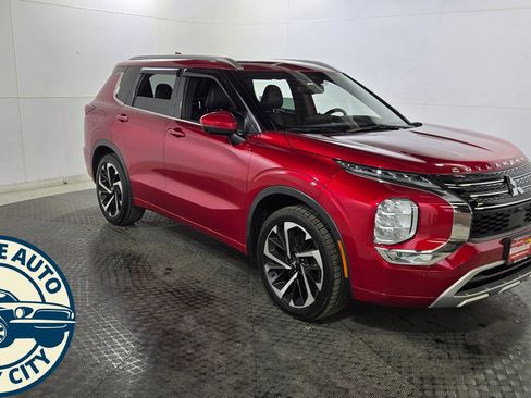 Used 2022 Mitsubishi Outlander SEL AWD/4WD image 1