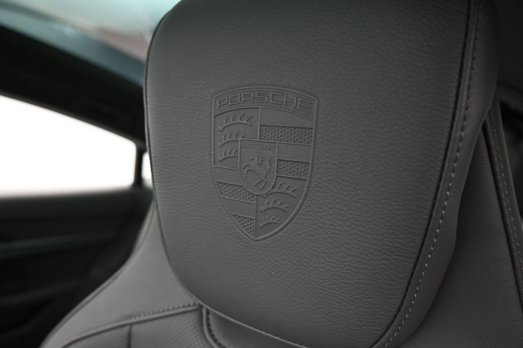Certified 2026 Porsche Taycan RWD image 9