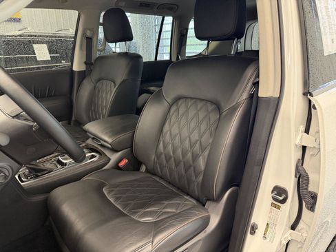 Used 2024 Nissan Armada Platinum w/ Captain's Chairs Package AWD/4WD image 16