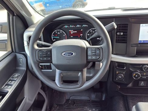 New 2026 Ford F250 XL w/ XL Off-Road Package image 18