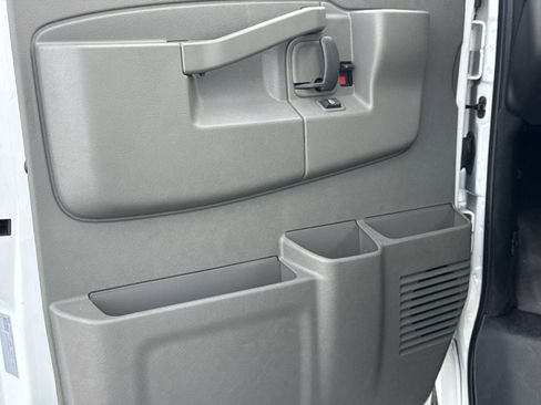 New 2025 Chevrolet Express 3500 w/ Power Convenience Package image 8