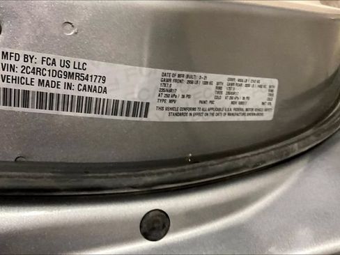 Used 2021 Chrysler Voyager Lxi FWD image 38