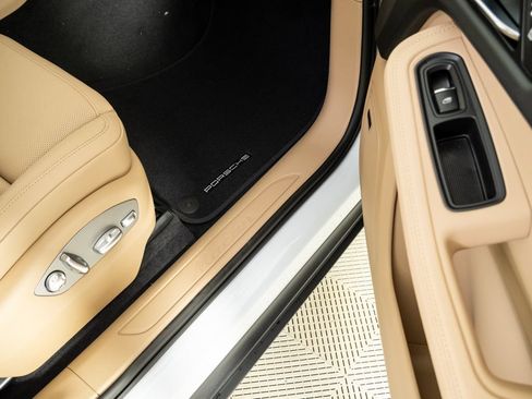 New 2026 Porsche Macan AWD/4WD image 26