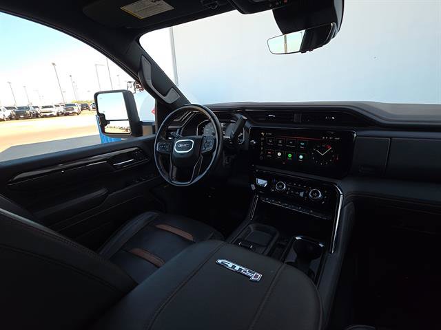 Used 2024 GMC Sierra 2500 AT4 w/ AT4 Premium Plus Package AWD/4WD image 18