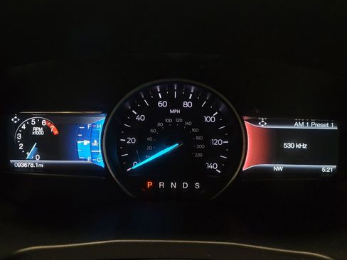 Used 2019 Ford Explorer Limited w/ Class III Trailer Tow Package AWD/4WD image 23
