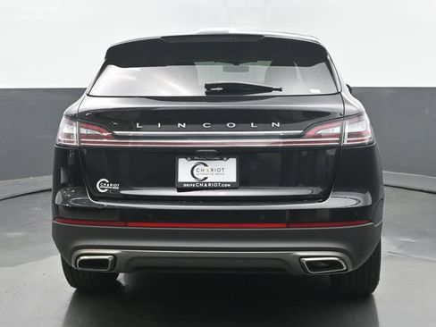 Used 2023 Lincoln Nautilus Reserve AWD/4WD image 5