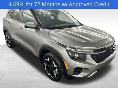 Used 2024 Kia Seltos EX