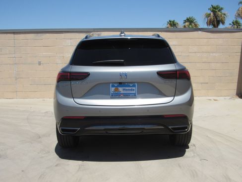 Used 2024 Buick Envision Sport Touring AWD/4WD image 7