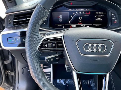 Used 2020 Audi S7 Prestige w/ Prestige Package image 24