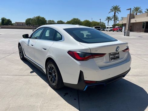 Used 2023 BMW i4 eDrive35 RWD image 9
