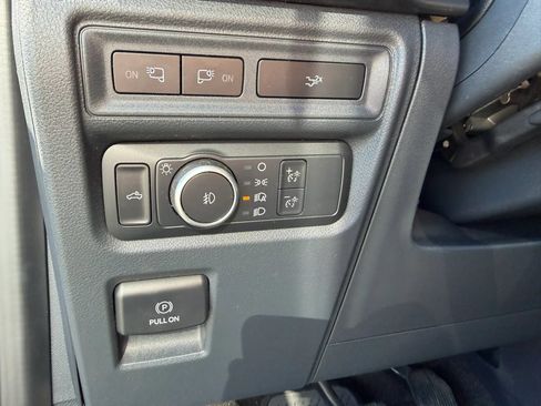 Used 2022 Ford F150 XLT w/ Equipment Group 302A High AWD/4WD image 23