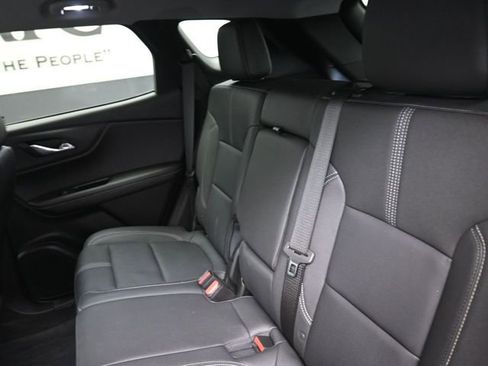 Used 2023 Chevrolet Blazer LT w/ LPO, Black Grille Bar Package image 20