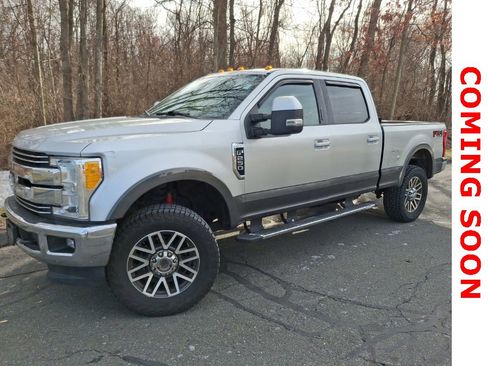 Used 2017 Ford F250 Lariat w/ Lariat Value Package image 1
